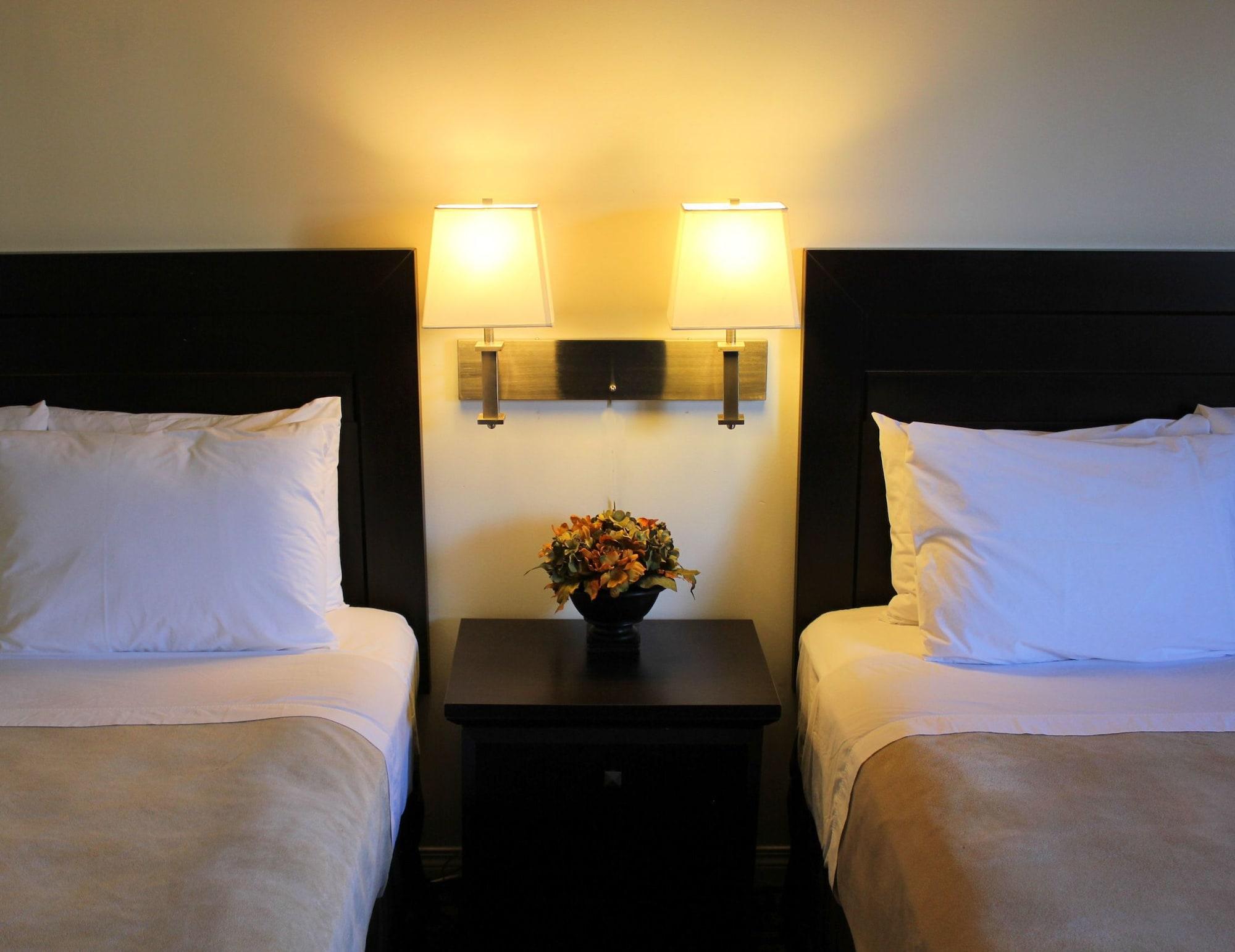 Travelodge By Wyndham Prince Albert Eksteriør billede